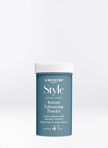 This hair powder gives all hairstyles a perfect volume boost, matte structure and lift – for 24 hours without stickiness. It disappears in fine, lifeless hair and transforms it into dreamy volume with a push-up effect. Shop online or in store at Shampoo Hair Bar in Victoria, BC.