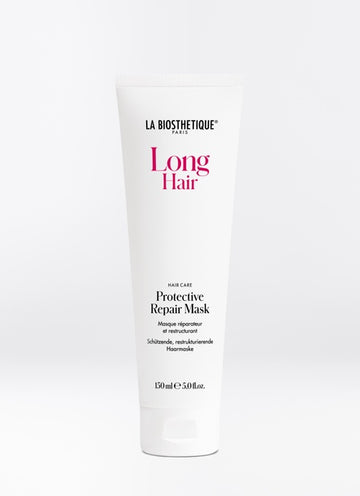 Rich plant-based nutrients and conditioning agents strengthen the hair from roots to ends and boosts its resistance to damage. The hair is left with elasticity, smoothness and shine. Shop online or in store at Shampoo hair Bar in Victoria, BC.